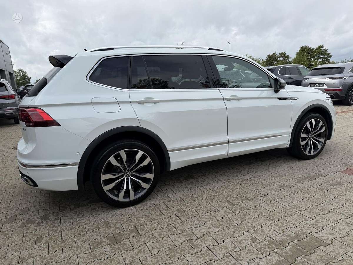 Volkswagen Tiguan Allspace - 7