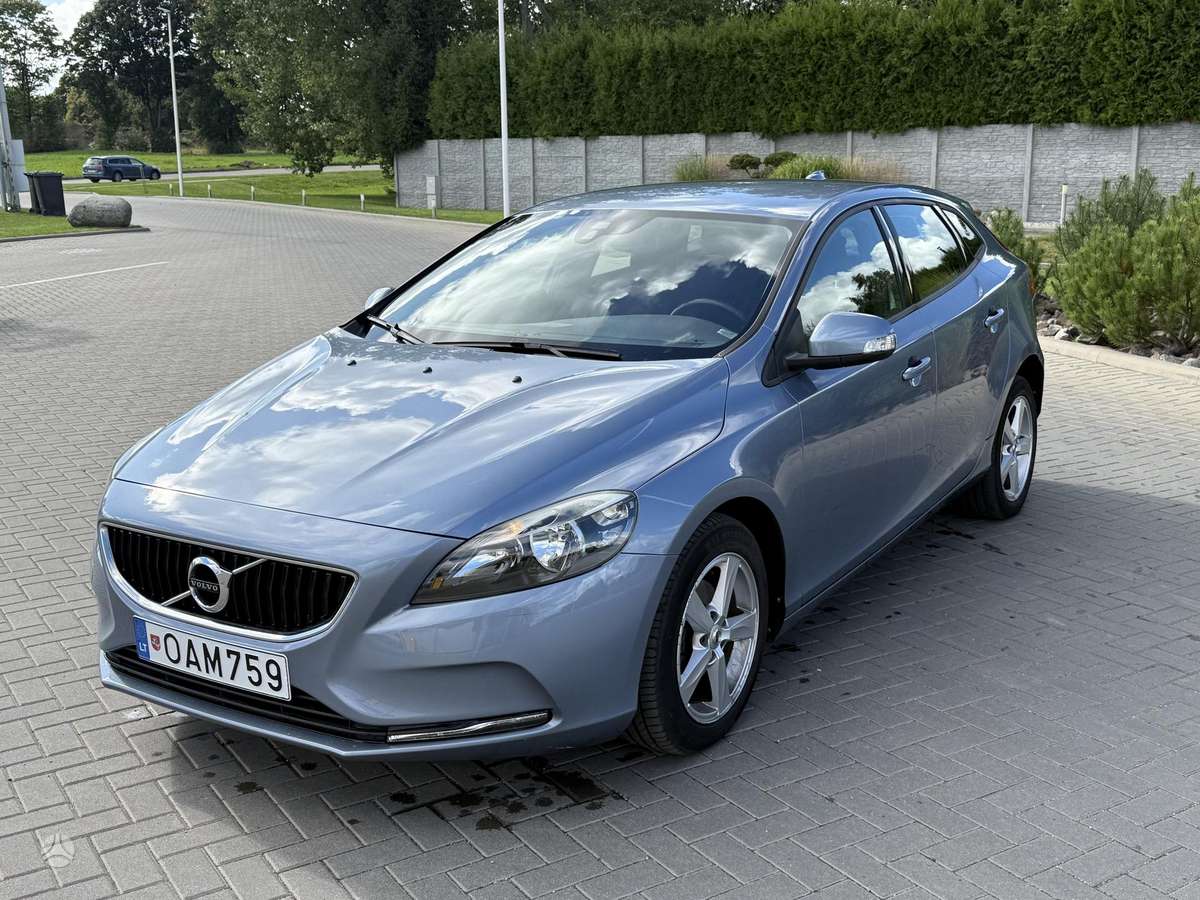 Volvo V40 - 9