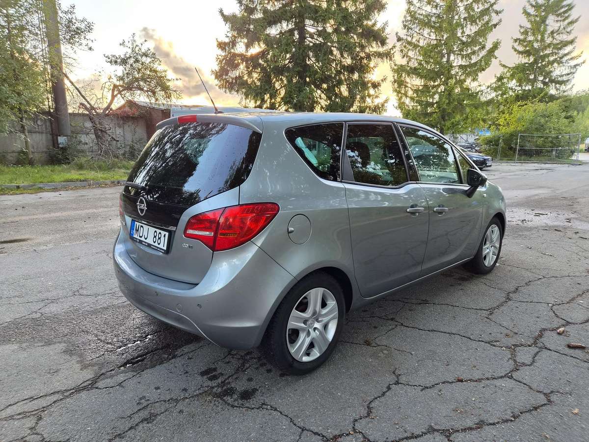 Opel Meriva, 1.7 l., Минивэн