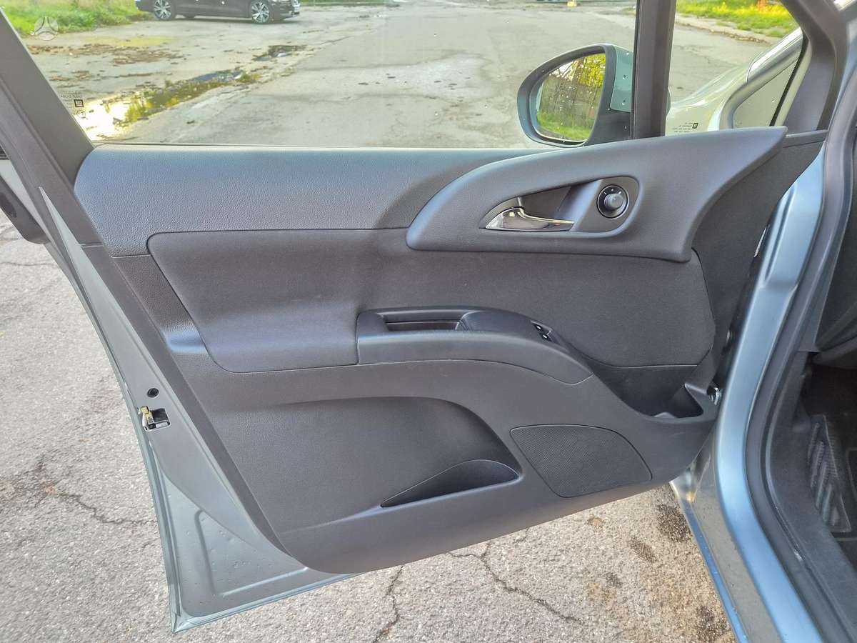 Opel Meriva, 1.7 l., Минивэн