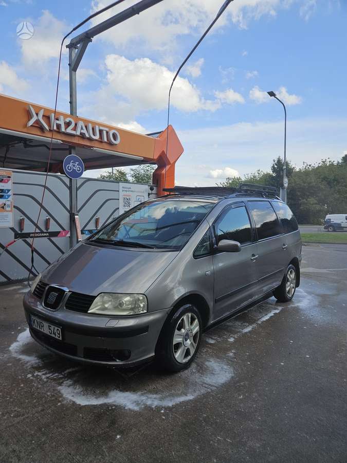 SEAT Alhambra - 1
