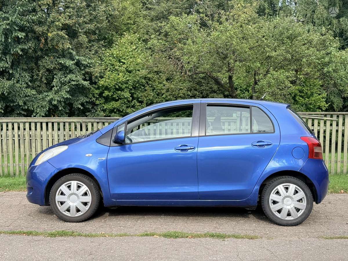 Toyota Yaris - 3
