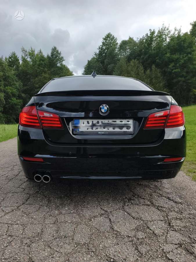BMW 520, 2.0 l., Седан