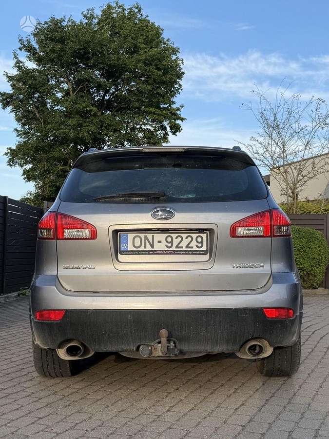 Subaru Tribeca - 4