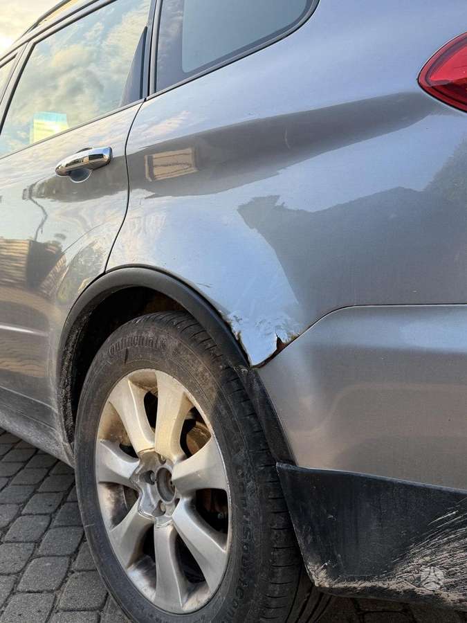 Subaru Tribeca - 6