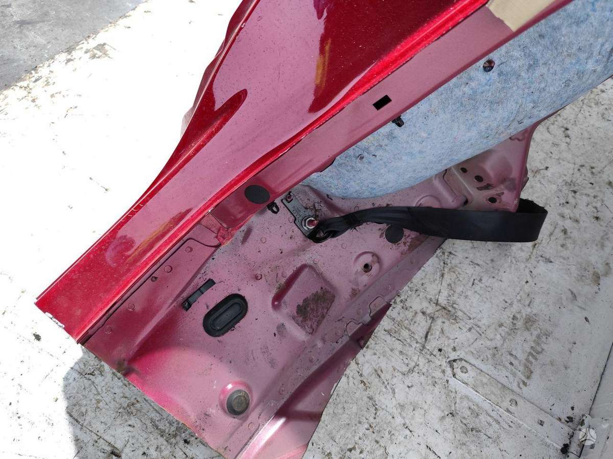 Peugeot 3008 hood (front, rear)
