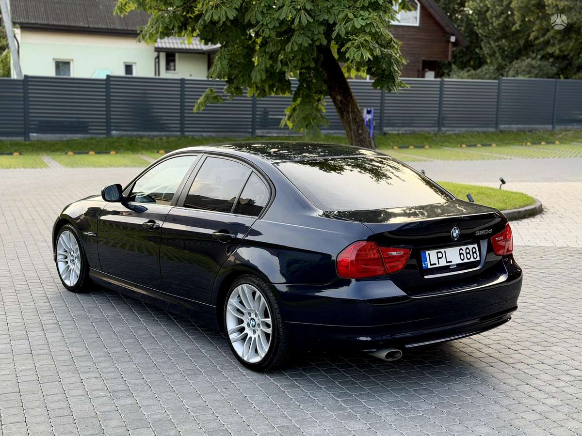 BMW 320, 2.0 l., Седан