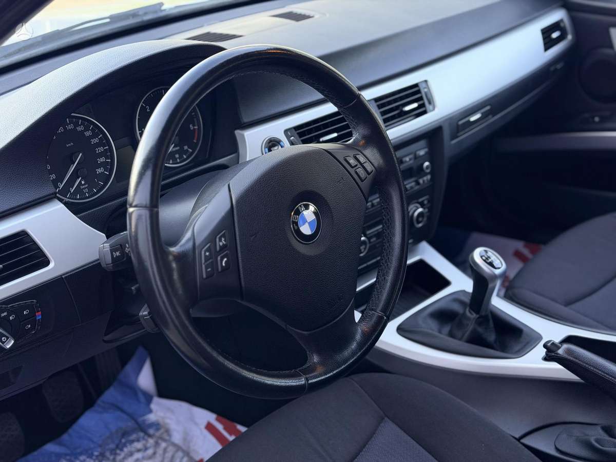 BMW 318, 2.0 l., Универсал