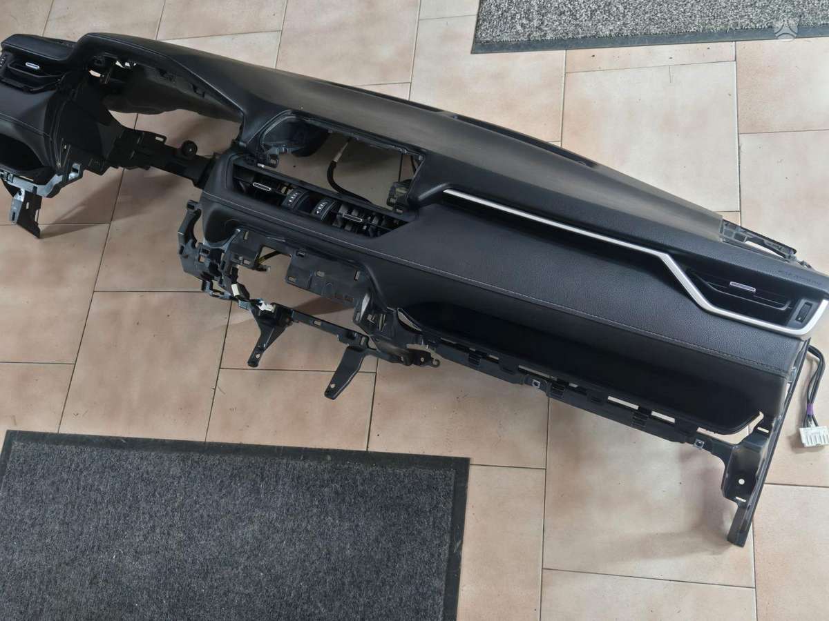 Toyota RAV4 dashboard