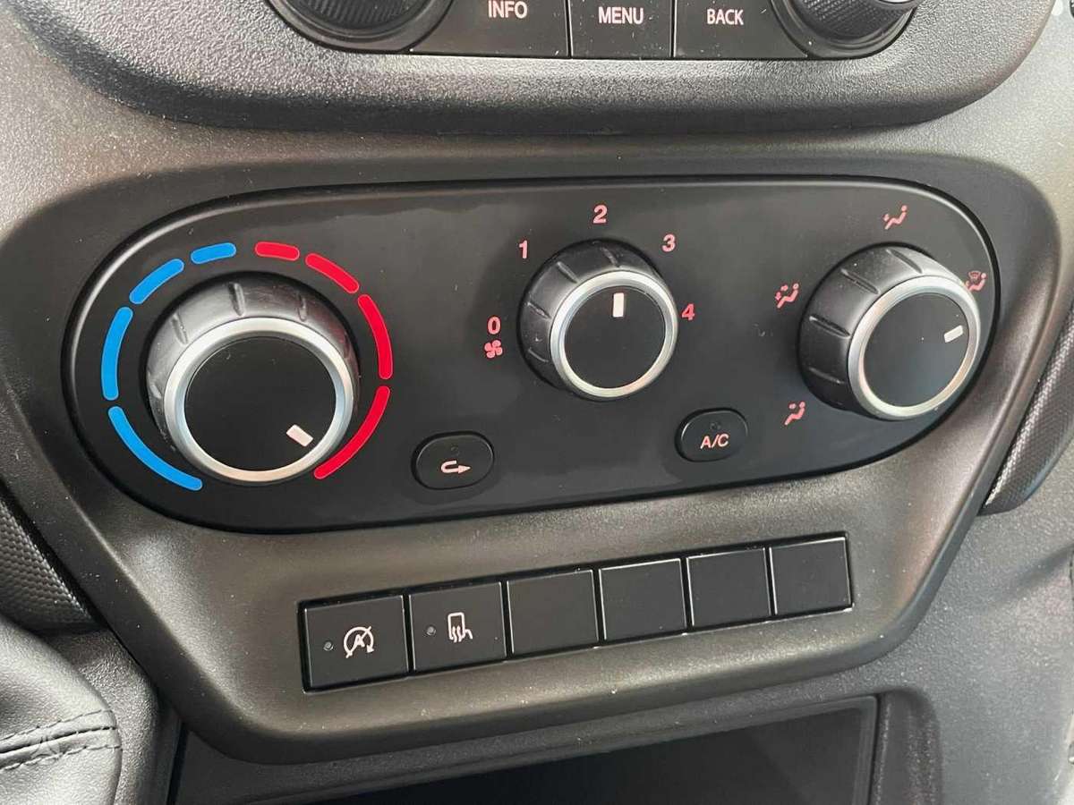 Iveco Daily, 2.3 l., komercinis