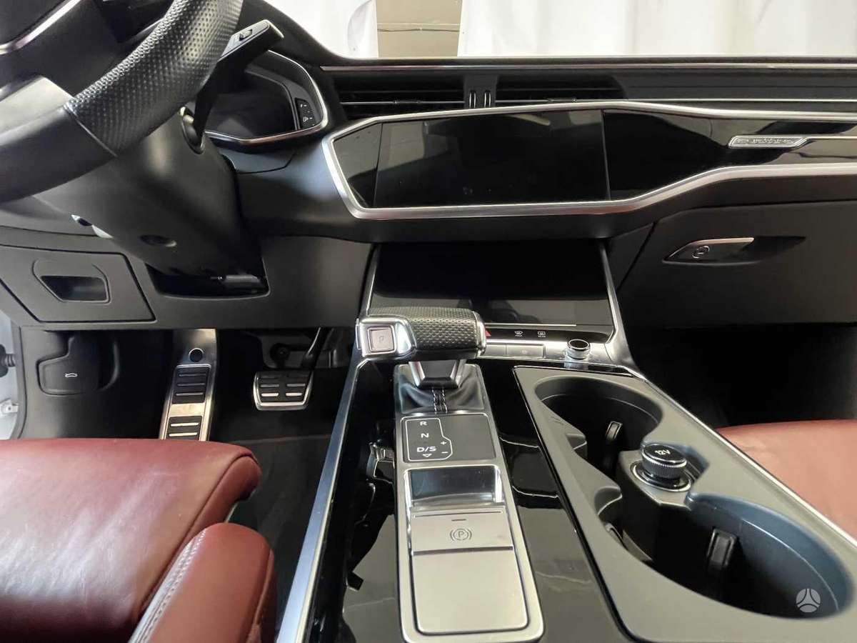 Audi S7, 2.9 l., Седан