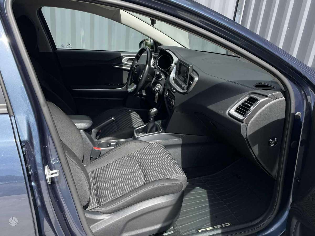 Kia Ceed, 1.0 l., hatchback