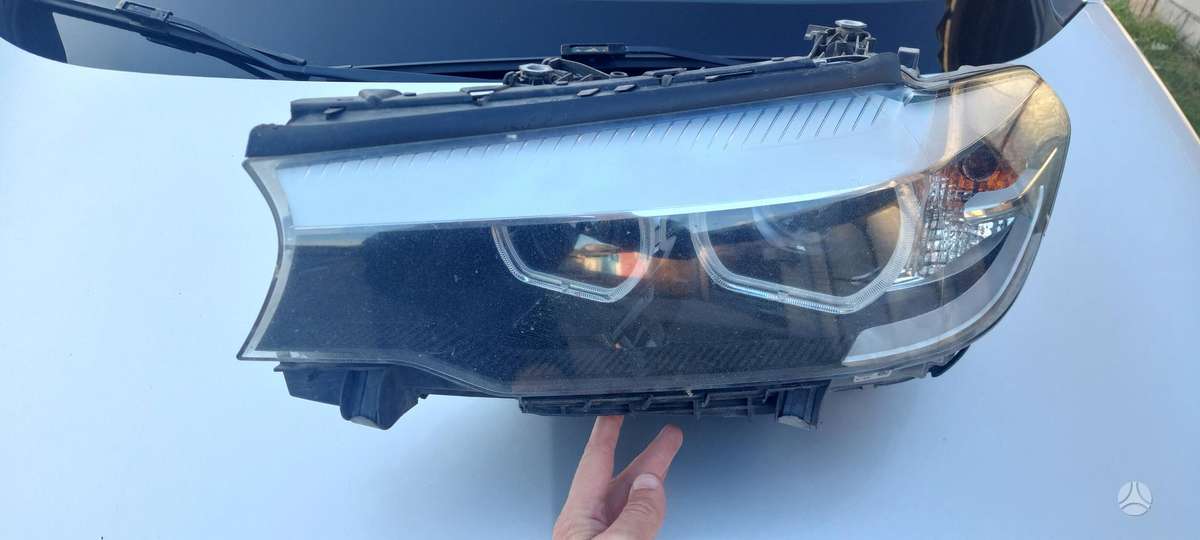 BMW 5 serija gaismas