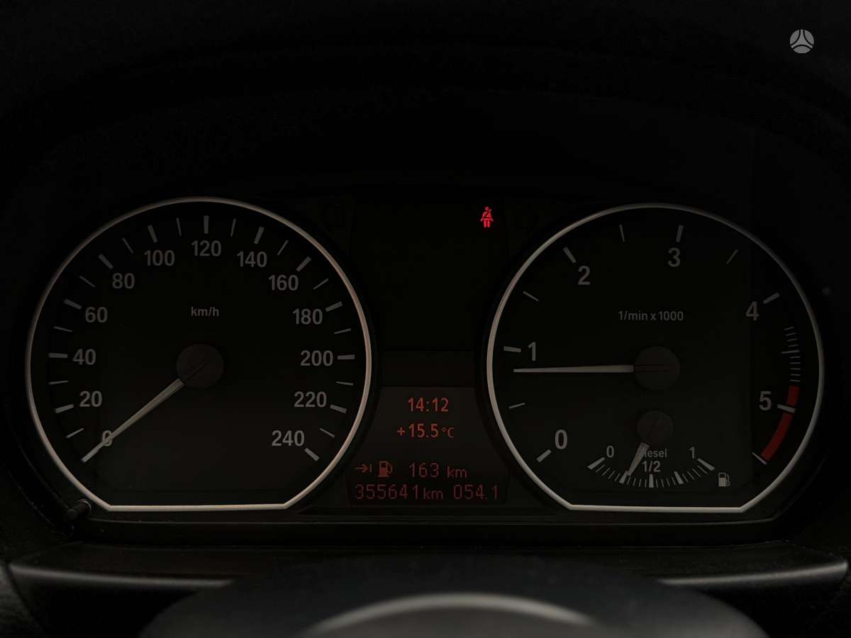 BMW 118, 2.0 l., hatchback