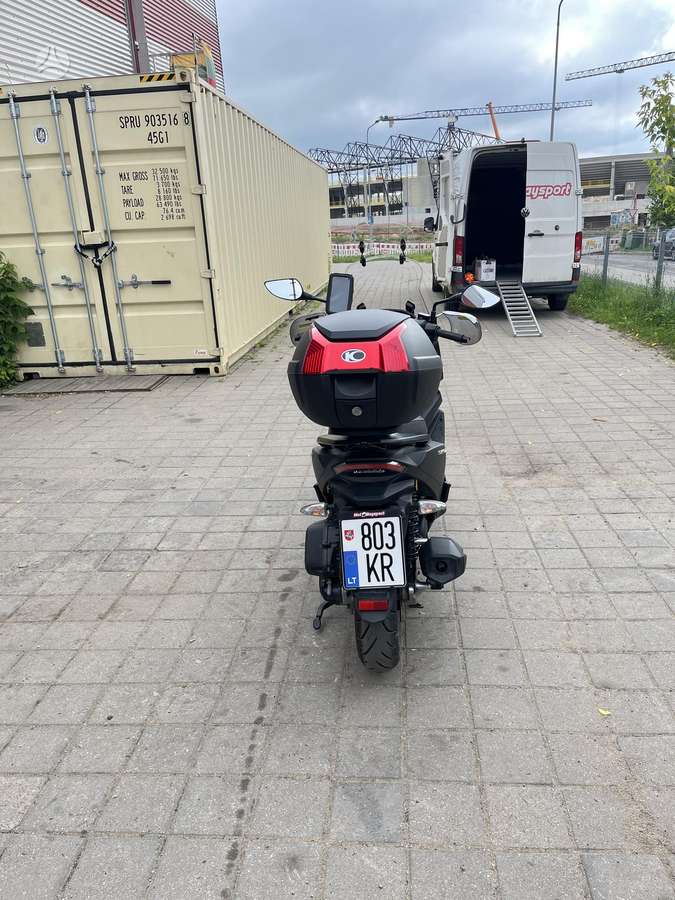 Kymco SKYTOWN 125 125cc, scooters / mopeds