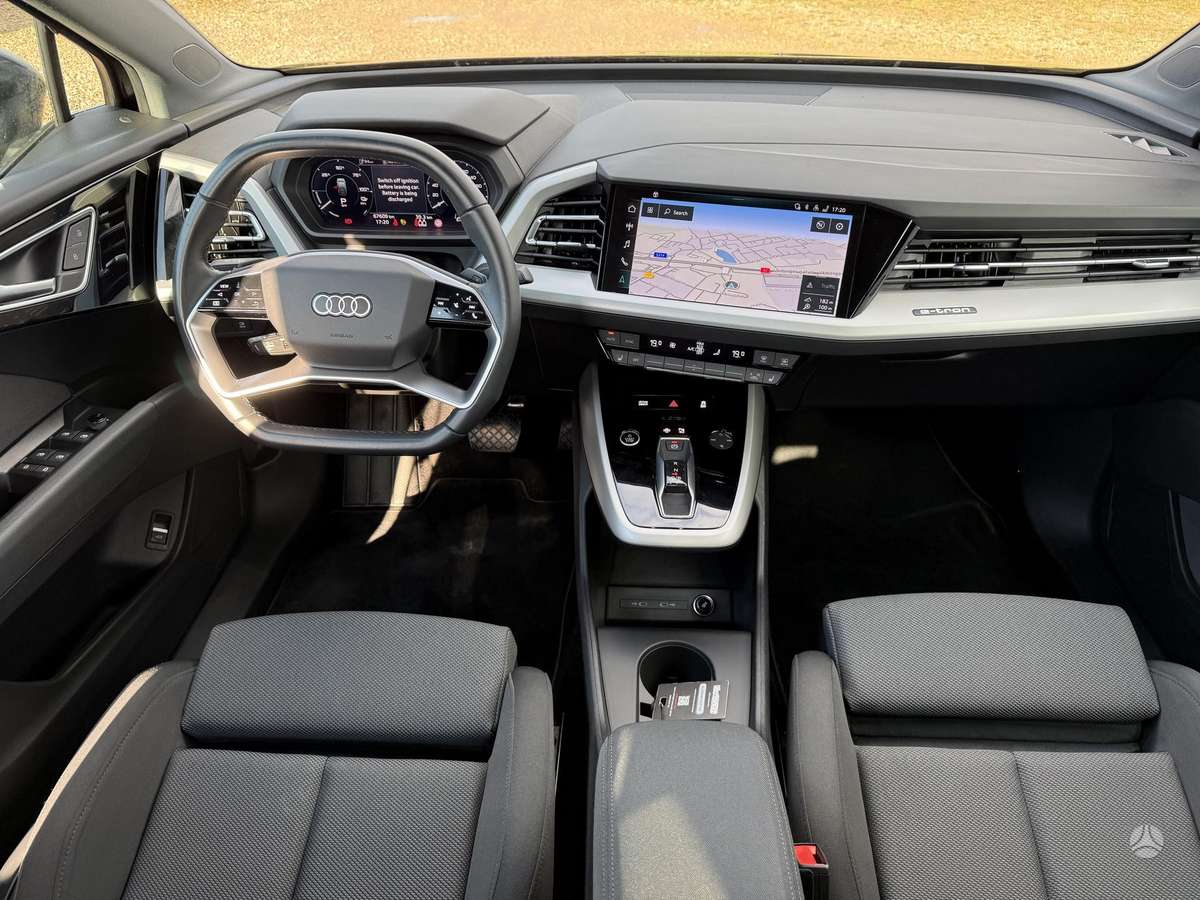 Audi Q4 e-tron, 82 kWh, off-road / crossover