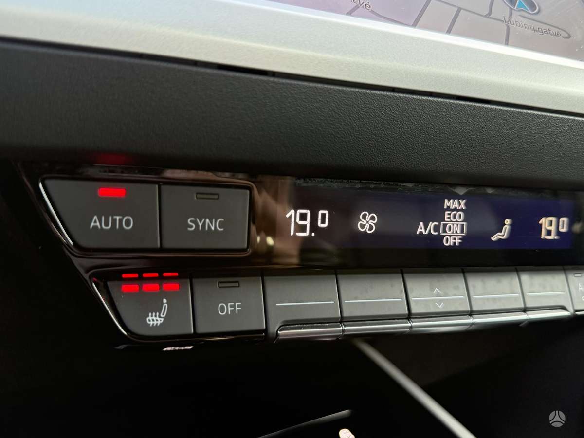 Audi Q4 e-tron, 82 kWh, off-road / crossover