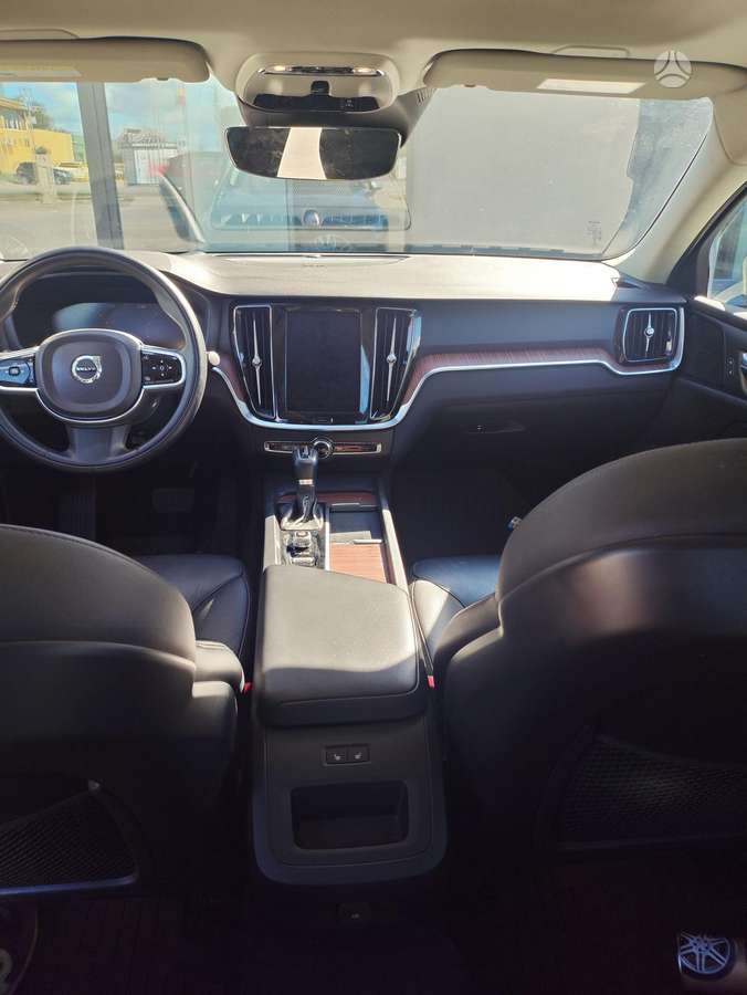 Volvo S60, 2.0 l., Седан