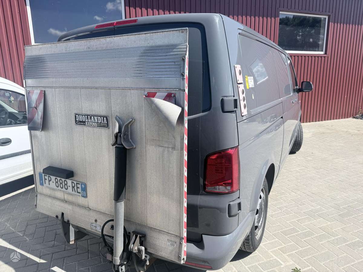 Volkswagen Transporter, cargo vans