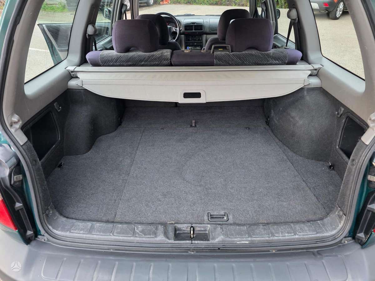 Subaru Forester, 2.0 l., off-road / crossover