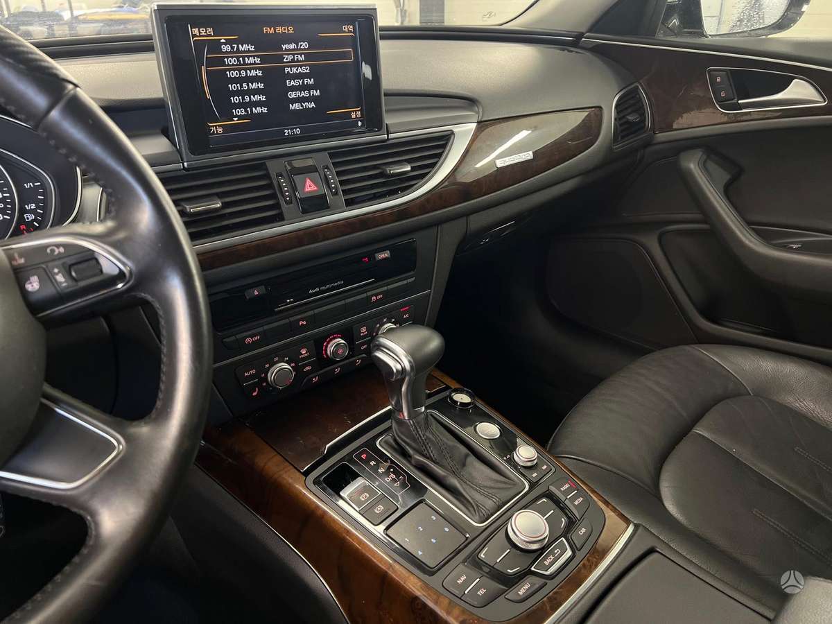 Audi A6, 3.0 l., Седан