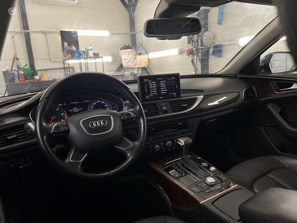 Audi A6, 3.0 l., Седан