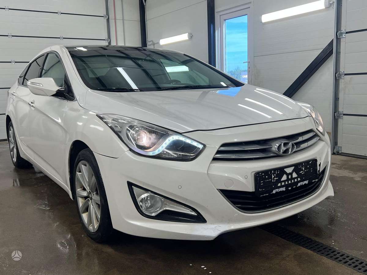 Hyundai i40, 1.7 l., Универсал