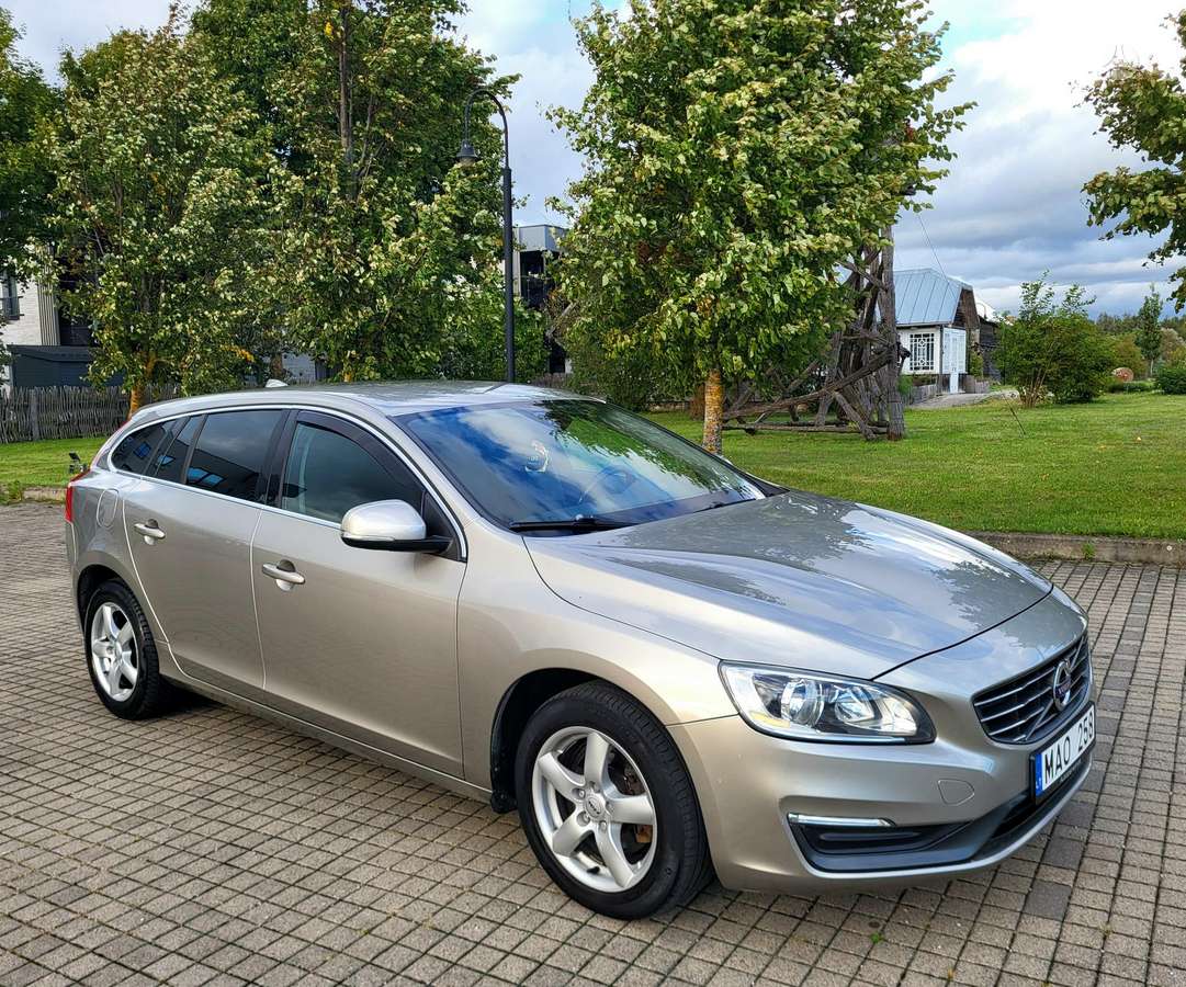 Volvo V60 - 3