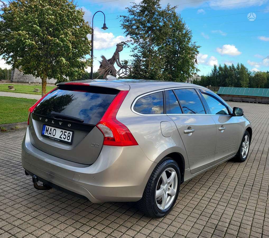 Volvo V60 - 6