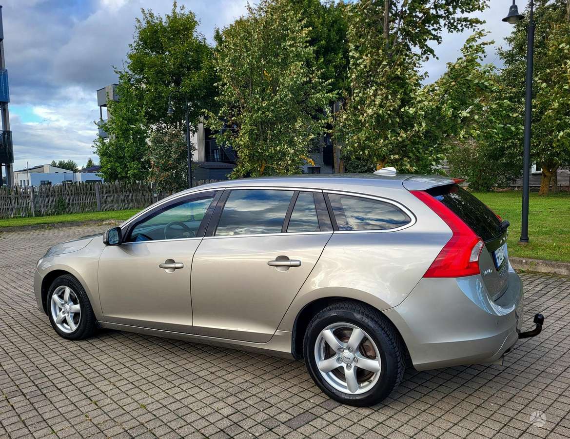 Volvo V60 - 12