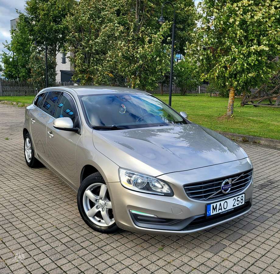 Volvo V60 - 2
