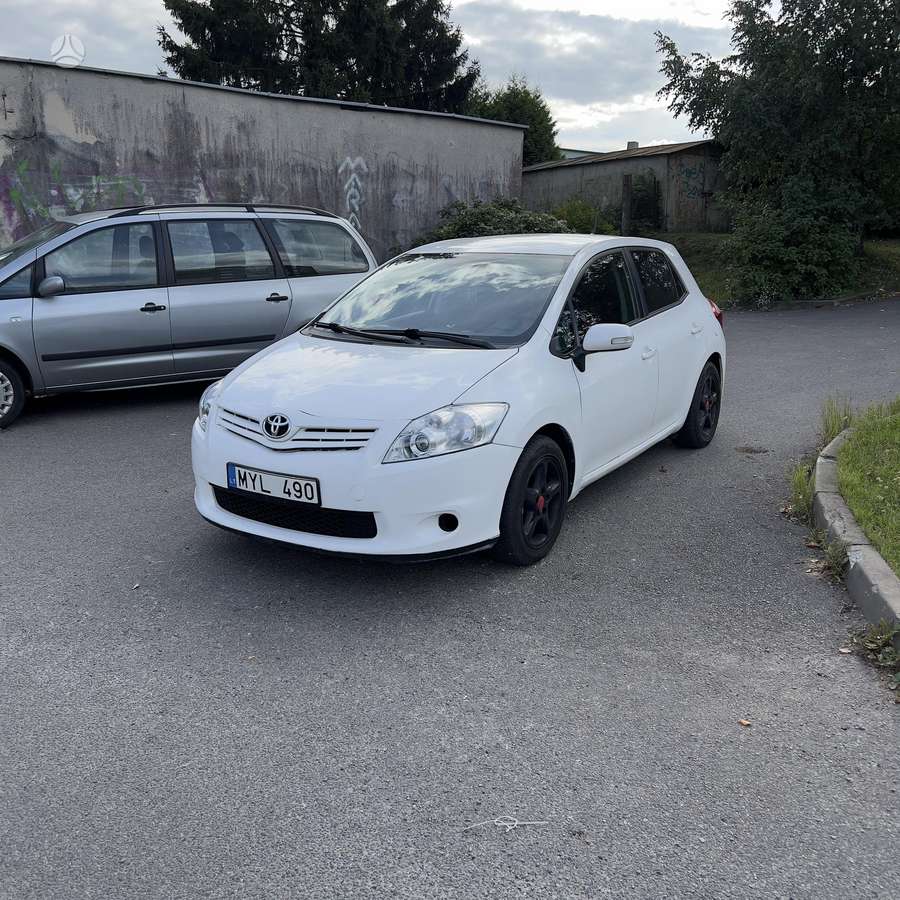 Toyota Auris, 2.0 l., Хэтчбек