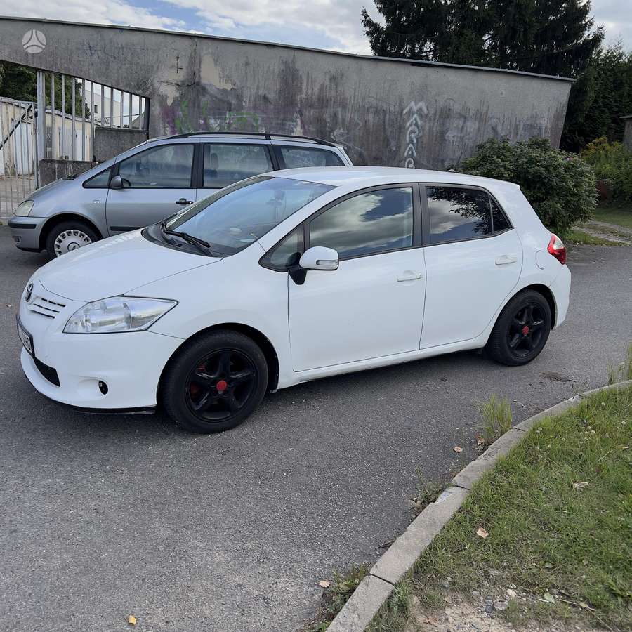 Toyota Auris, 2.0 l., Хэтчбек