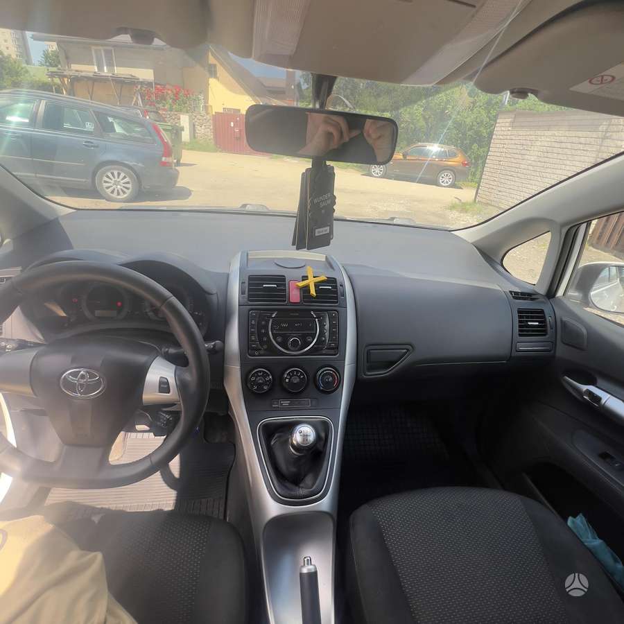 Toyota Auris, 2.0 l., Хэтчбек
