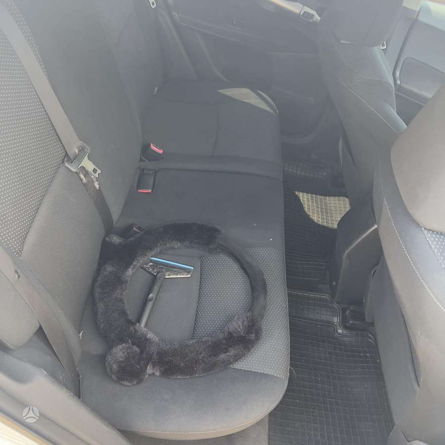 Toyota Auris, 2.0 l., Хэтчбек