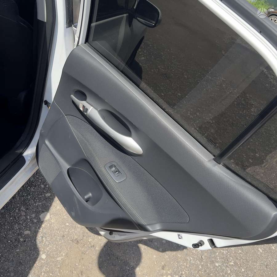 Toyota Auris, 2.0 l., Хэтчбек