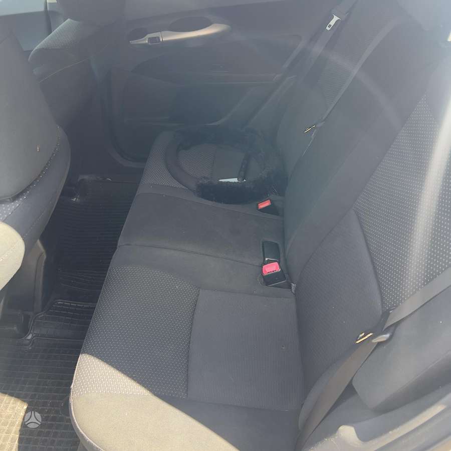 Toyota Auris, 2.0 l., hatchback
