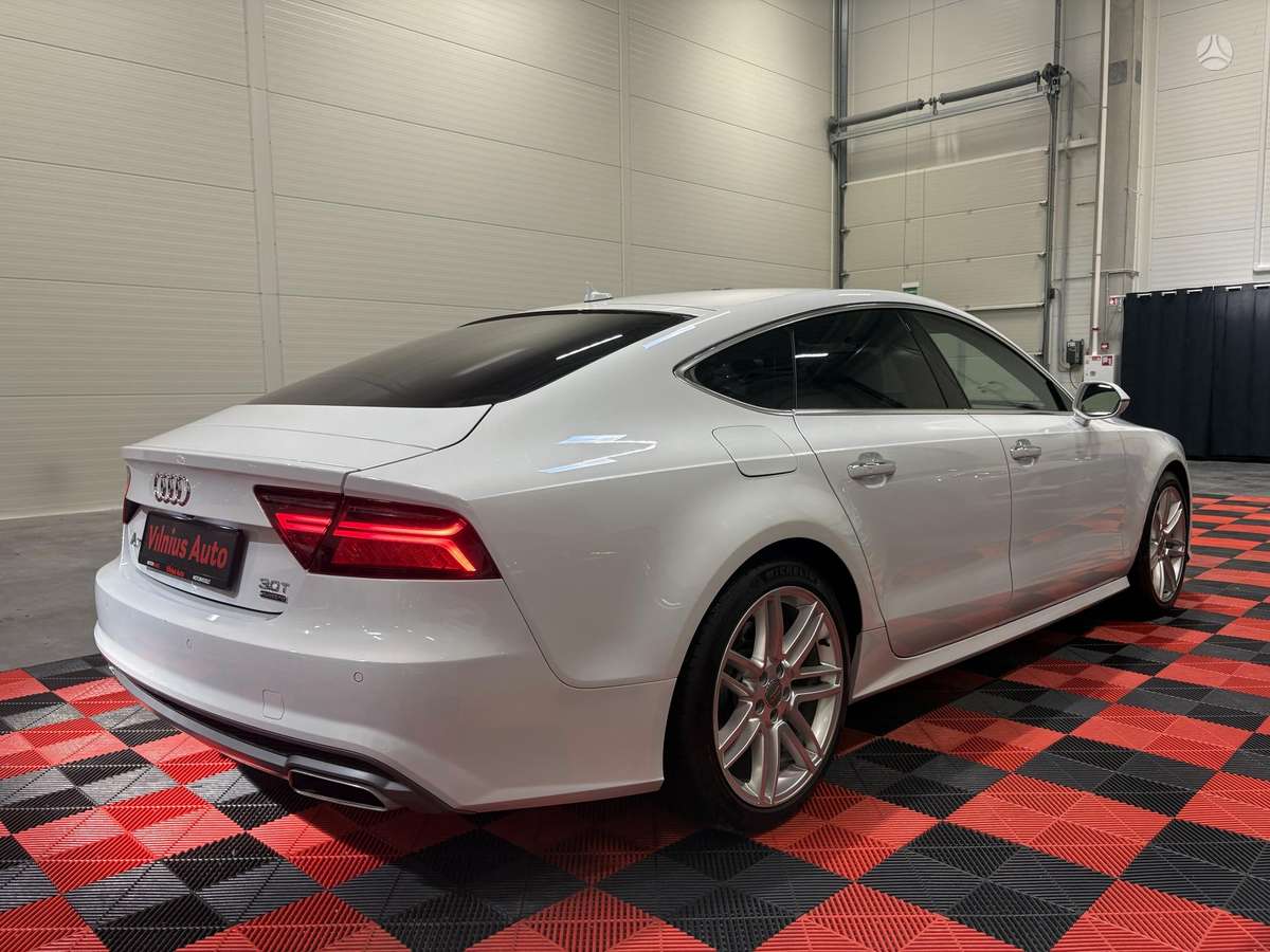 Audi A7, 3.0 l., hatchback