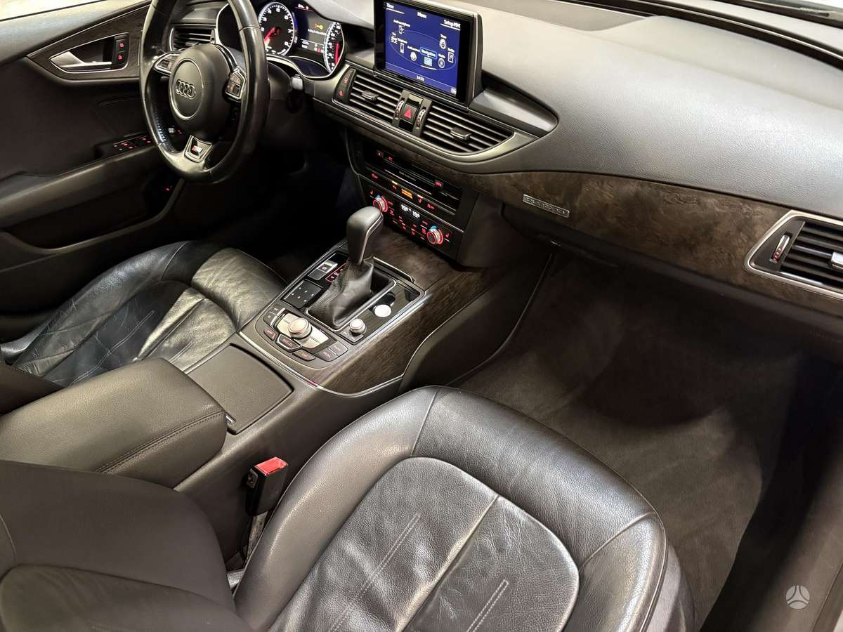 Audi A7, 3.0 l., hatchback