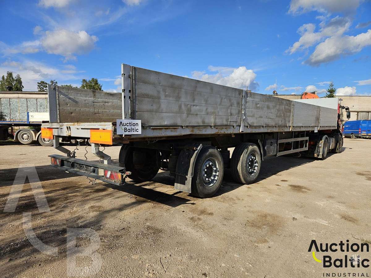 Iveco AD440S43, other