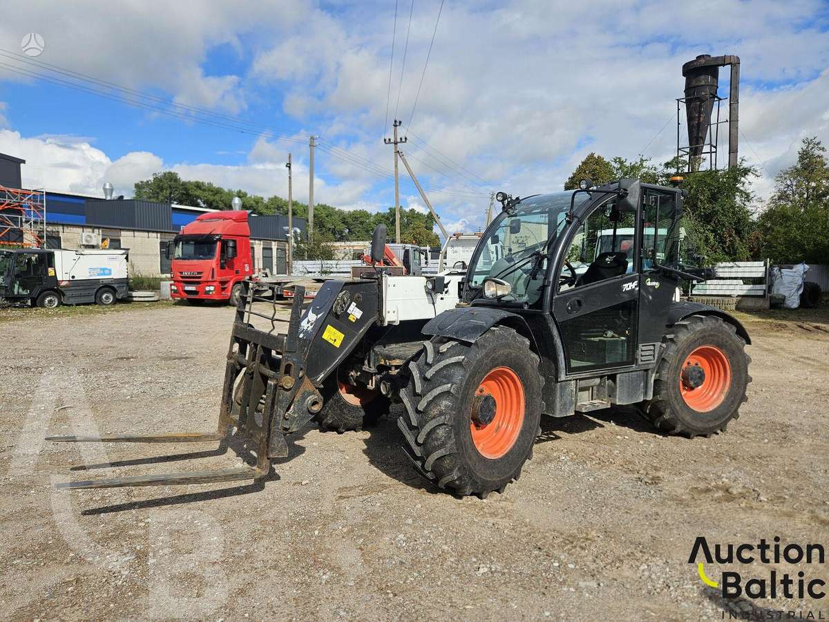 Bobcat TL38 70X, forklifts