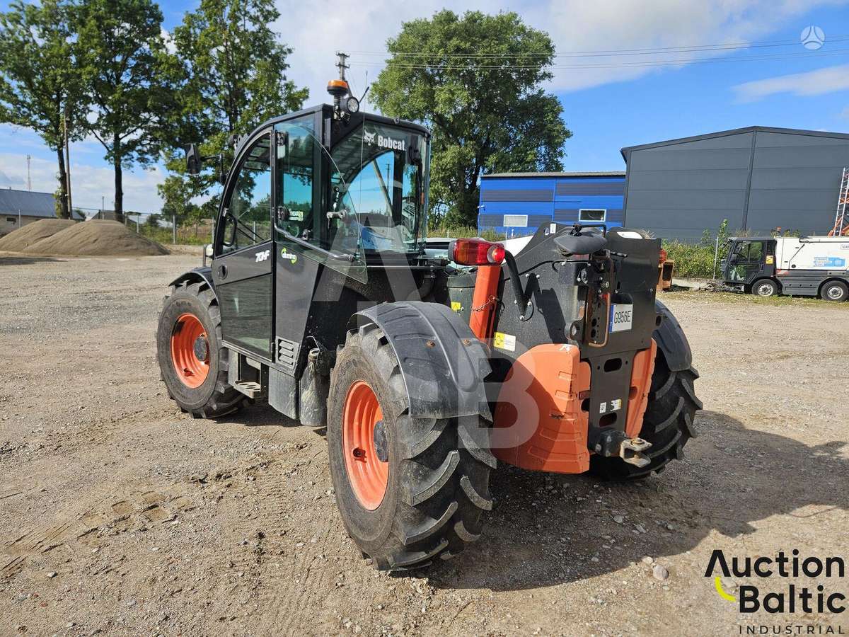 Bobcat TL38 70X, вилочные погрузчики