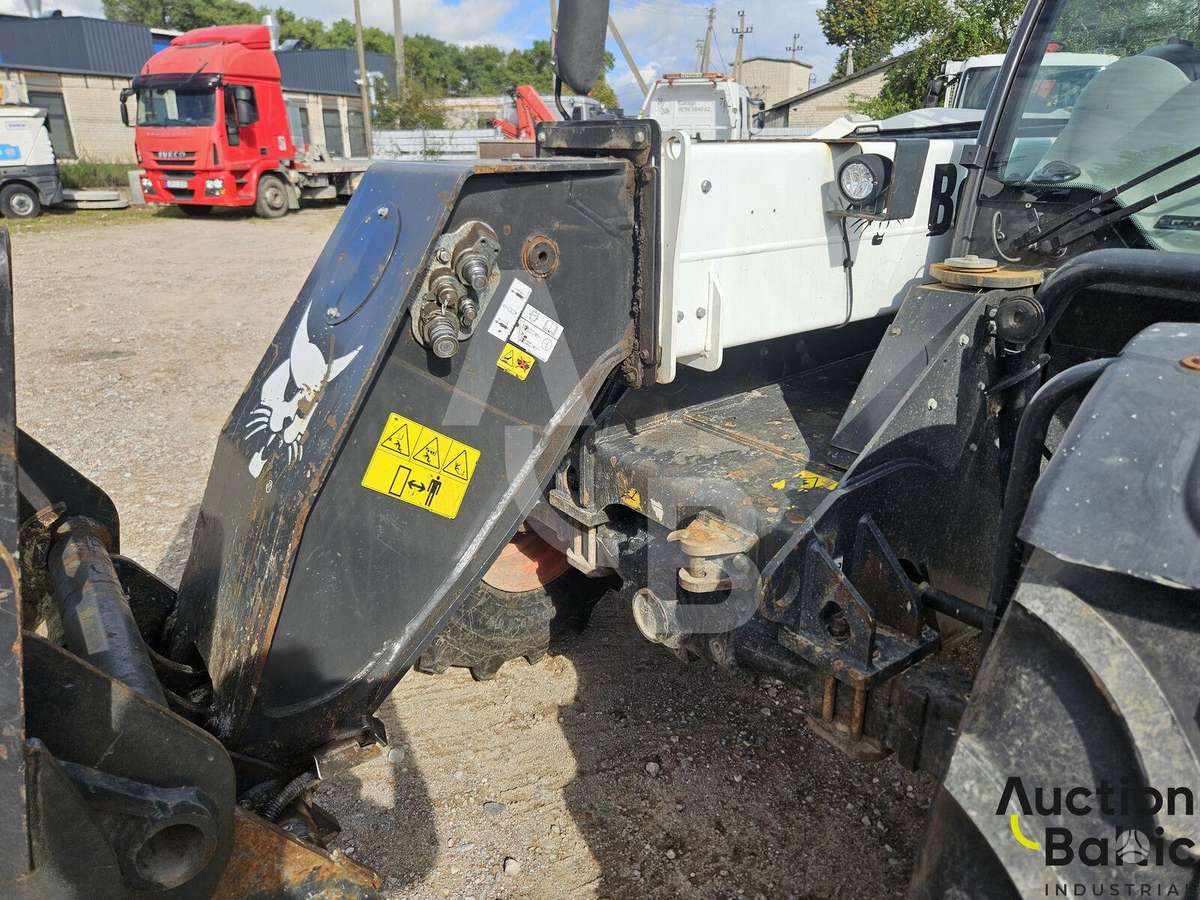 Bobcat TL38 70X, forklifts