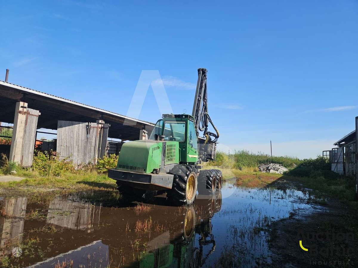John Deere 1270 D, harvesteri