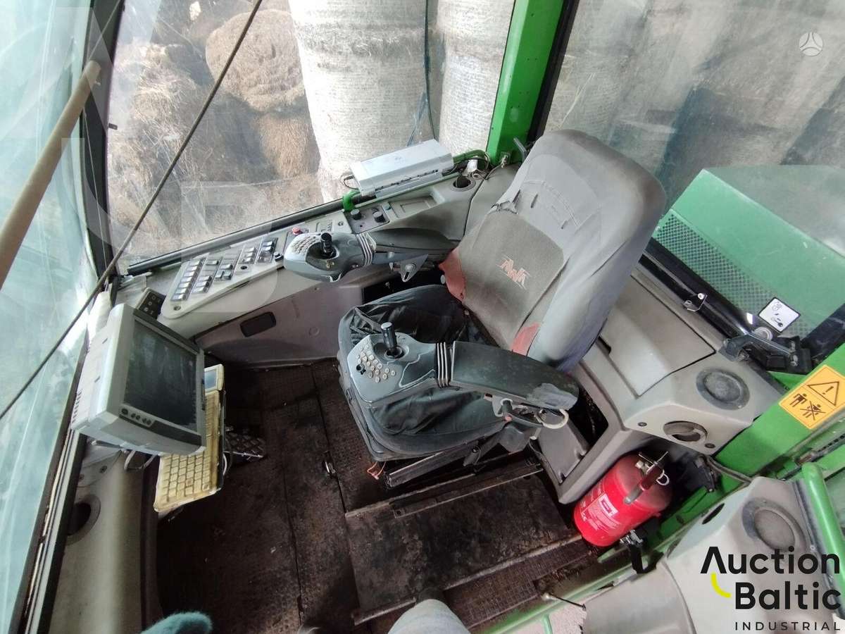 John Deere 1270 D, medkirtės