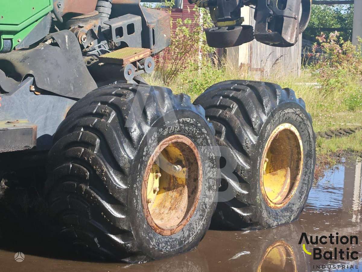 John Deere 1270 D, medkirtės