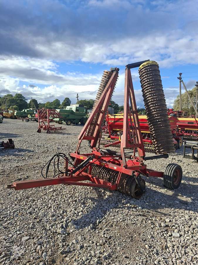 Vaderstad HV-620, dirvos tankinimo, lyginimo volai