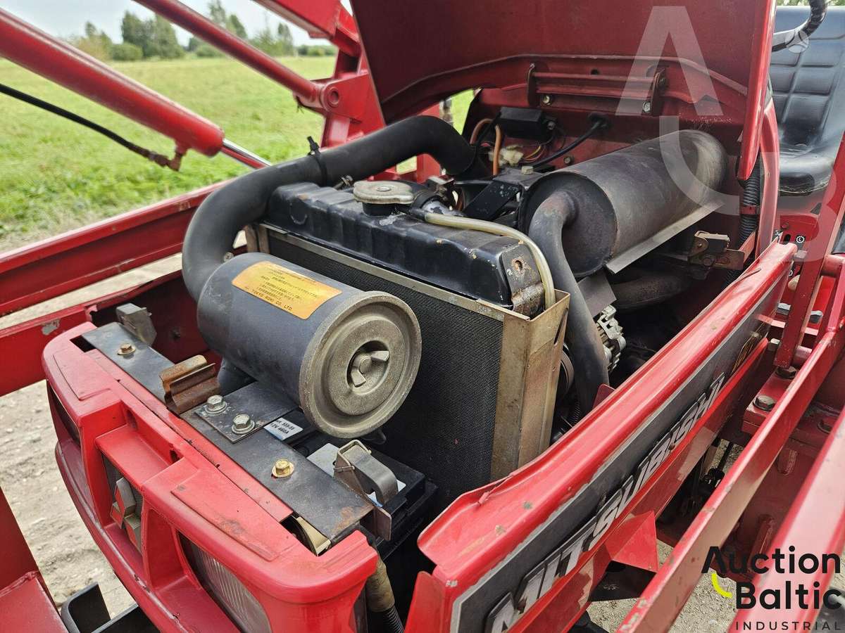 Mitsubishi MT 185, traktoriai