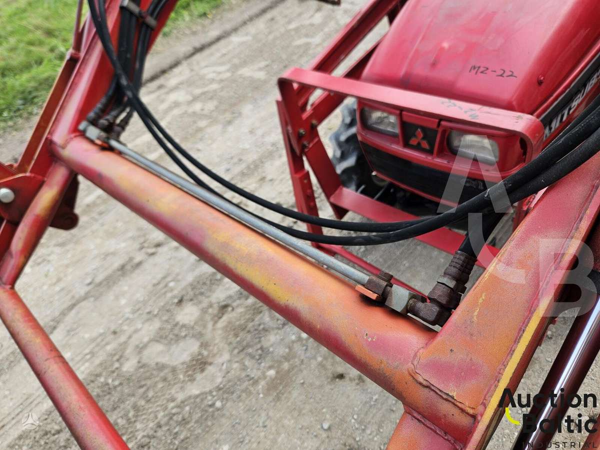 Mitsubishi MT 185, traktoriai