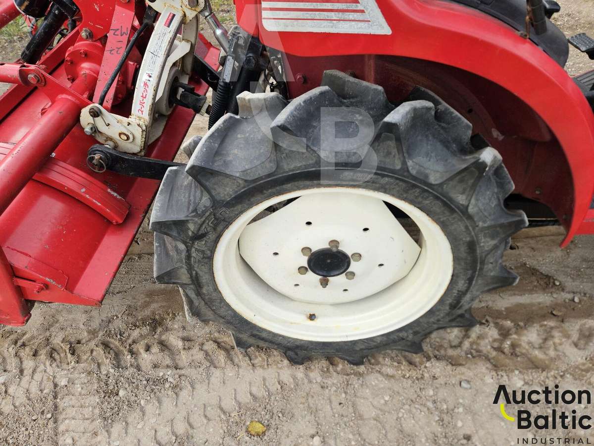Mitsubishi MT 185, traktoriai